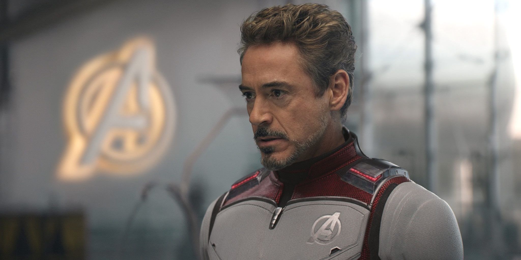 Iron Man Why The MCU Shouldnt Bring Back Robert Downey Jr (& 5 Ways It Could Work)