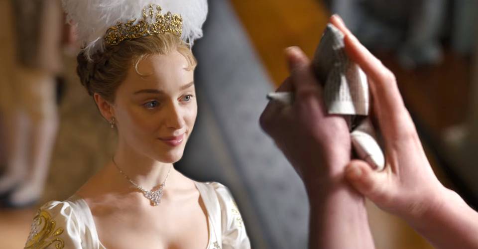 Bridgerton Why Lady Whistledown Turned On Daphne Screen Rant Bridgerton Why Lady Whistledown Turned On Daphne Screen Rant