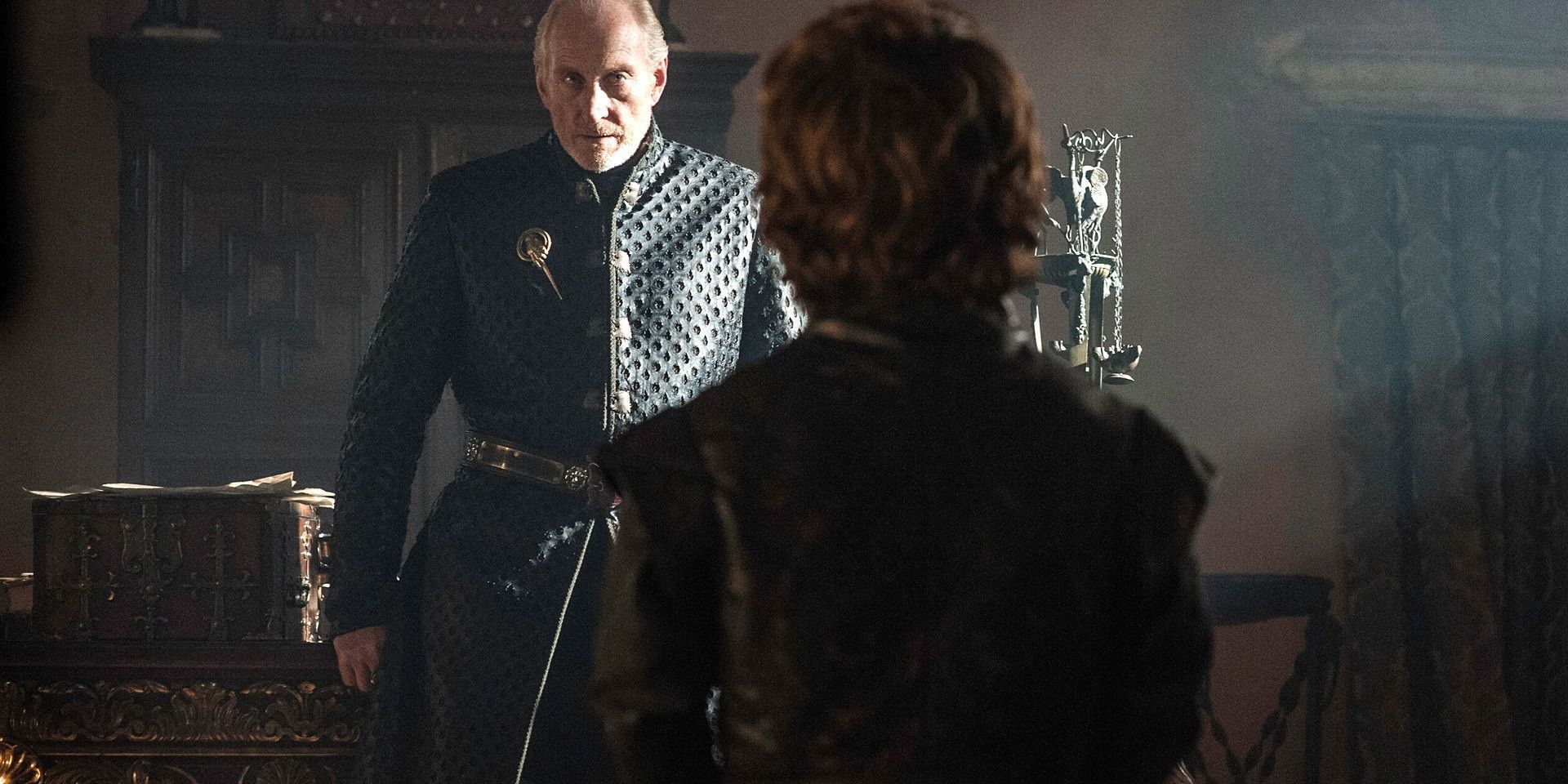 Game of Thrones 5 Ways Tywin Was The Worst Lannister (& 5 It Was Cersei)