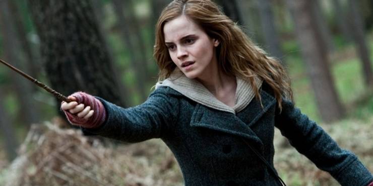 Harry Potter: Characters With The Most Screentime 10 Harry Potter: Emma Watson as Hermione Granger