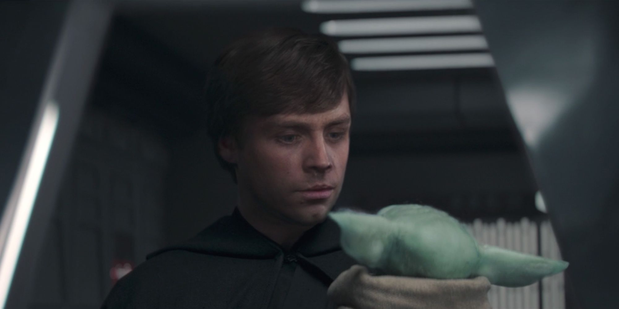 Luke Skywalker With Baby Yoda in The Mandalorian