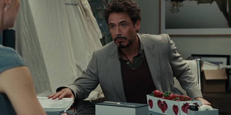 Tony-Stark-with-Strawberries-in-Iron-man-2