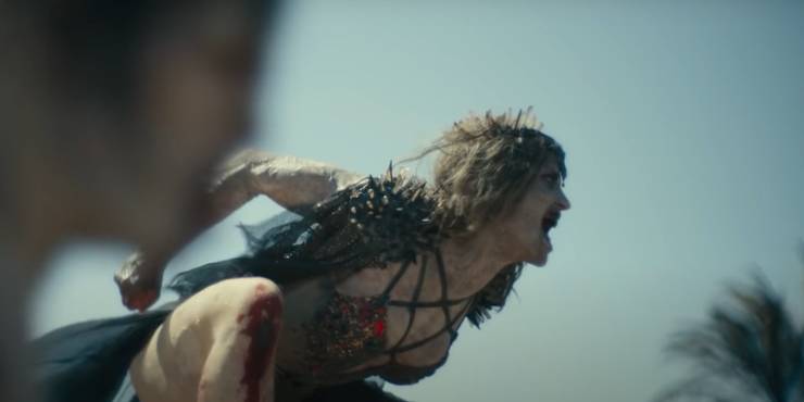 Army Of The Dead Zombie Queen Actress : Who Plays Zombie Queen In Army