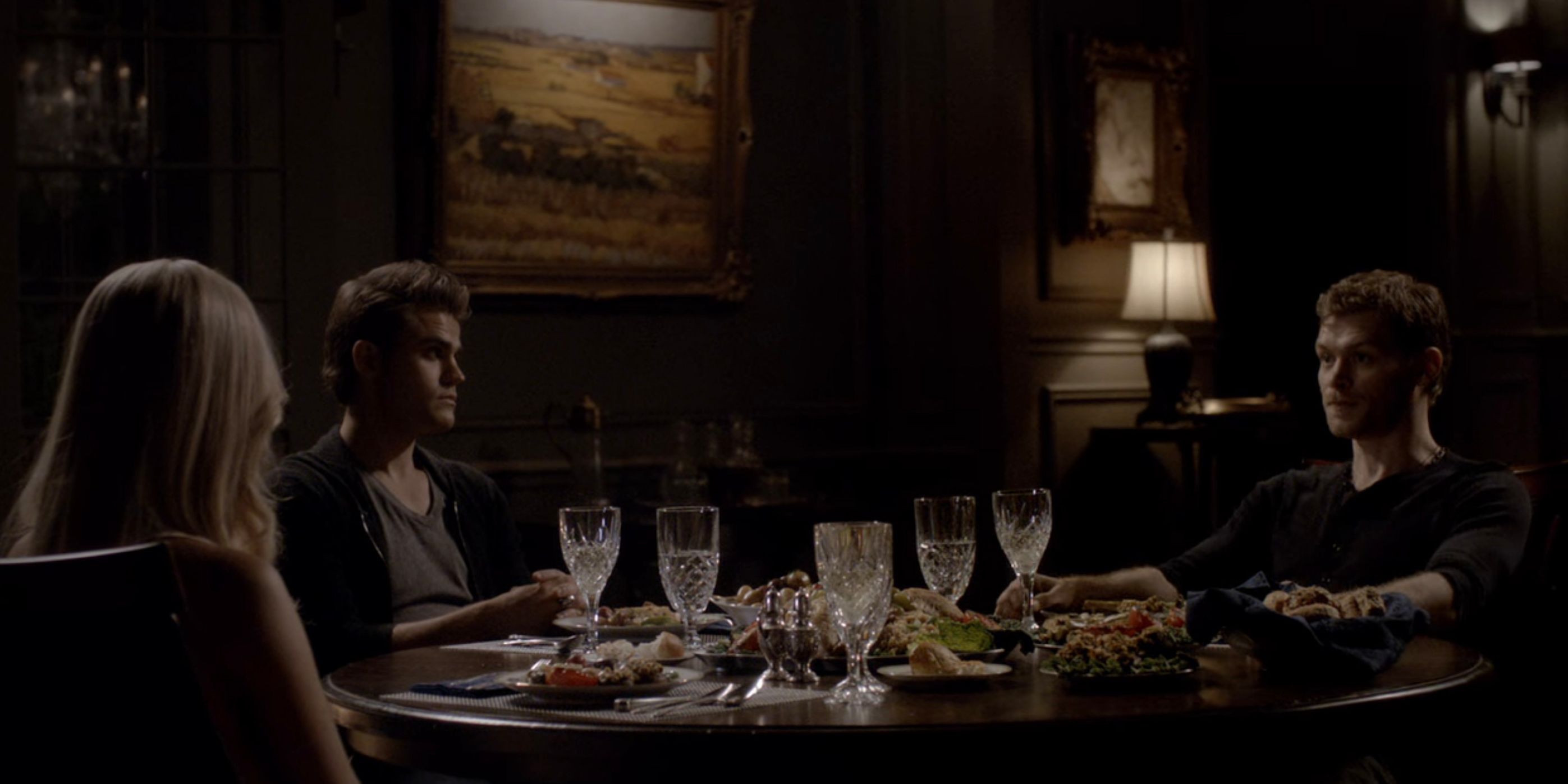 The Vampire Diaries 10 Scenes Viewers Love To Rewatch Over And Over