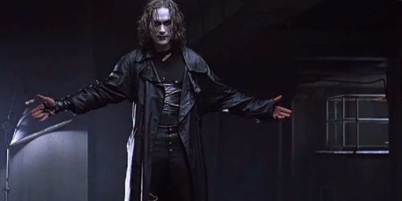 Счетовод ворон. Эрик Дрейвен ворон 1994. Ворон / the Crow (1994). Ворон 1994 Брэндон ли. Ворон 1994 кадры из фильма.