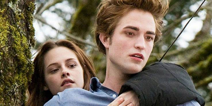 Kristen Stewart Recalls Robert Pattinson's Approach to Twilight