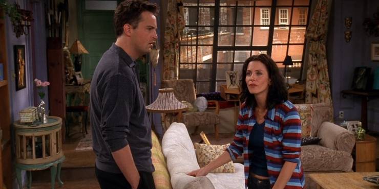 Friends-Monica-Geller-And-Chandler-Bing.jpg (740×370)