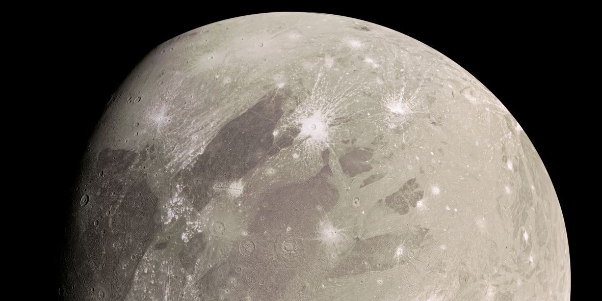 NASA Just Detected Water Vapor On Jupiters Moon Ganymede — What It Means