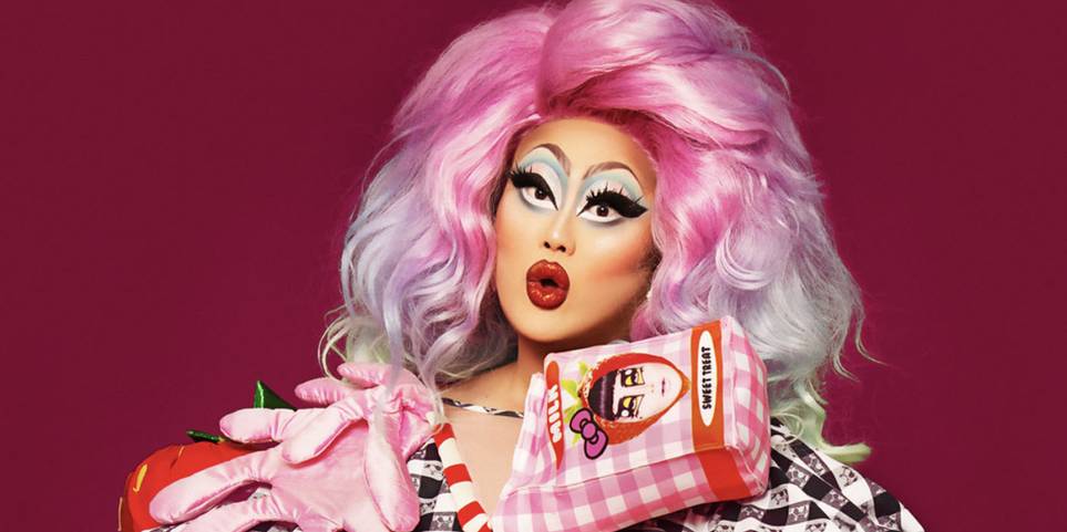 Kim Chi een grappig gezicht voor de camera in RuPaul' s Drag Race