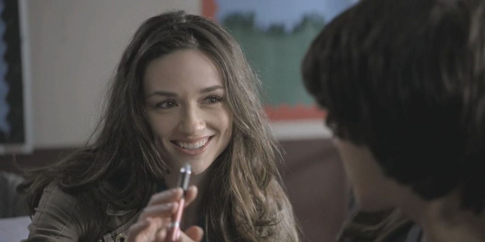 An-image-of-Allison-smiling-at-Scott-in-