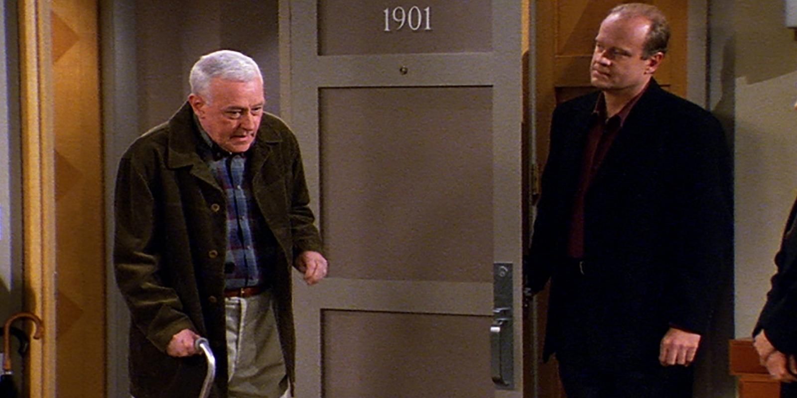 Martin Crane and Frasier Crane in The Apparent Trap episode of Frasier