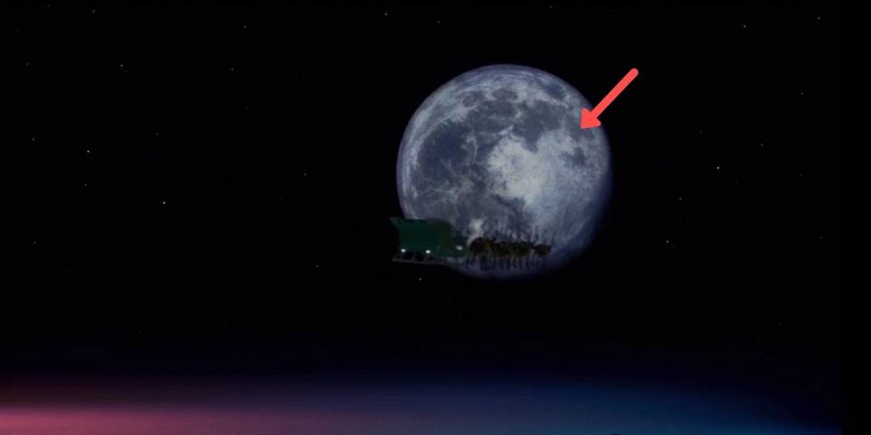 Télapu: Forgatási érdekességek 21 Mickey Mouse seen in the moon on The Santa Clause.jpg?q=50&fit=crop&w=963&h=481&dpr=1