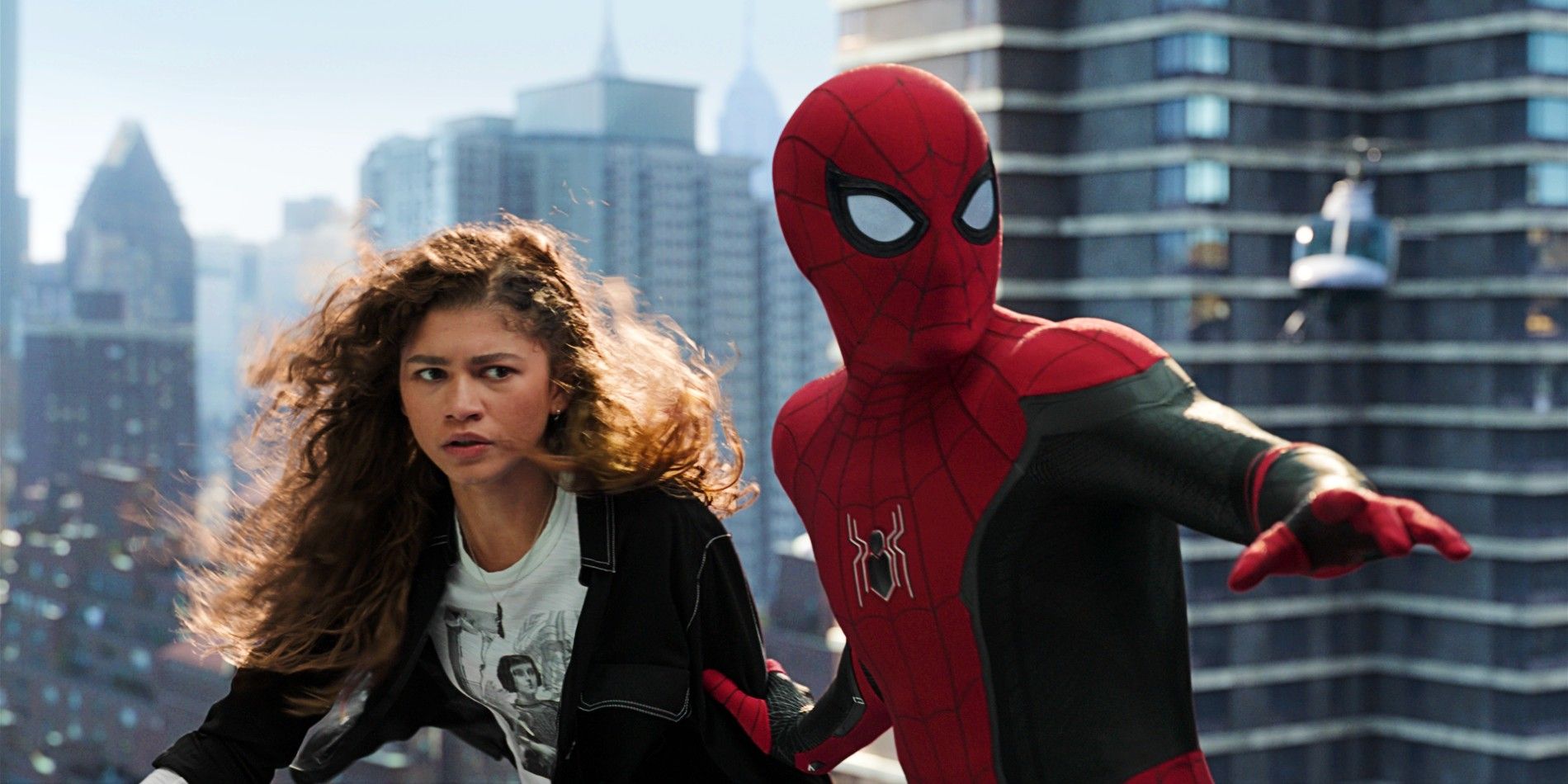 Zendaya Worried About Tom Holland Throwing Up In SpiderMan Suit