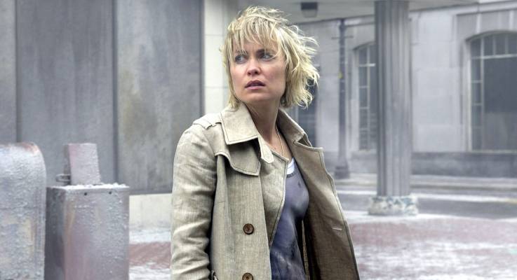 “Red Notice”: This film has got the biggest opening day in the history of Netflix 3 Red Notice Has Biggest Opening Day in Netflix History