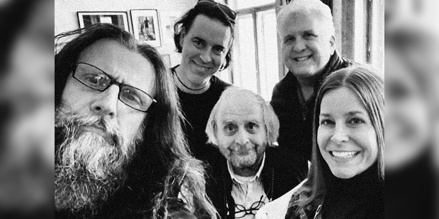 The Munsters Movie Set Photo Shows Rob Zombie With Cast
