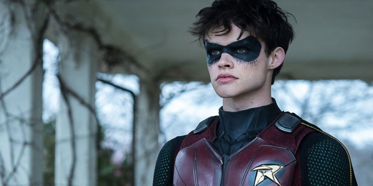 Titans 10 Best Superhero Costumes Ranked