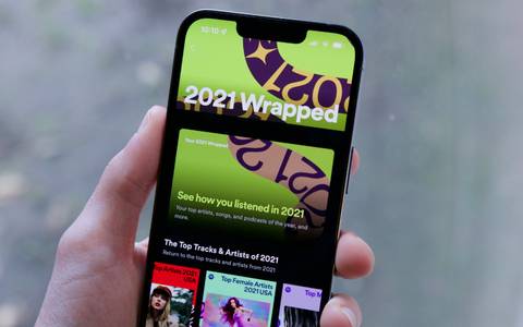 how to get spotify wrapped 2021 share it with friends