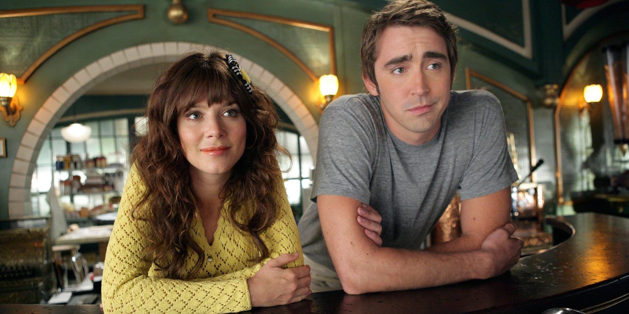 Lee Pace and Anna Friel in Pushing Daisies