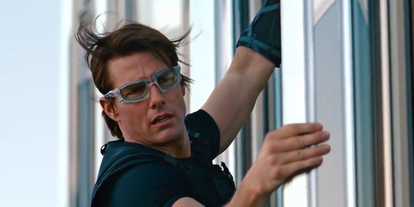 Tom Cruise Sneaks Into Theaters To See Every Movie That Comes Out