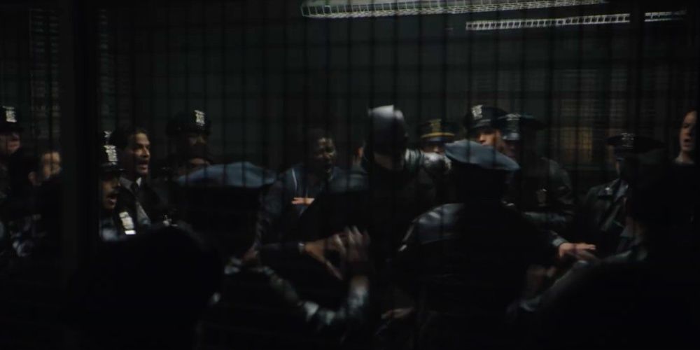 The police ambush Batman at the station Cropped 1