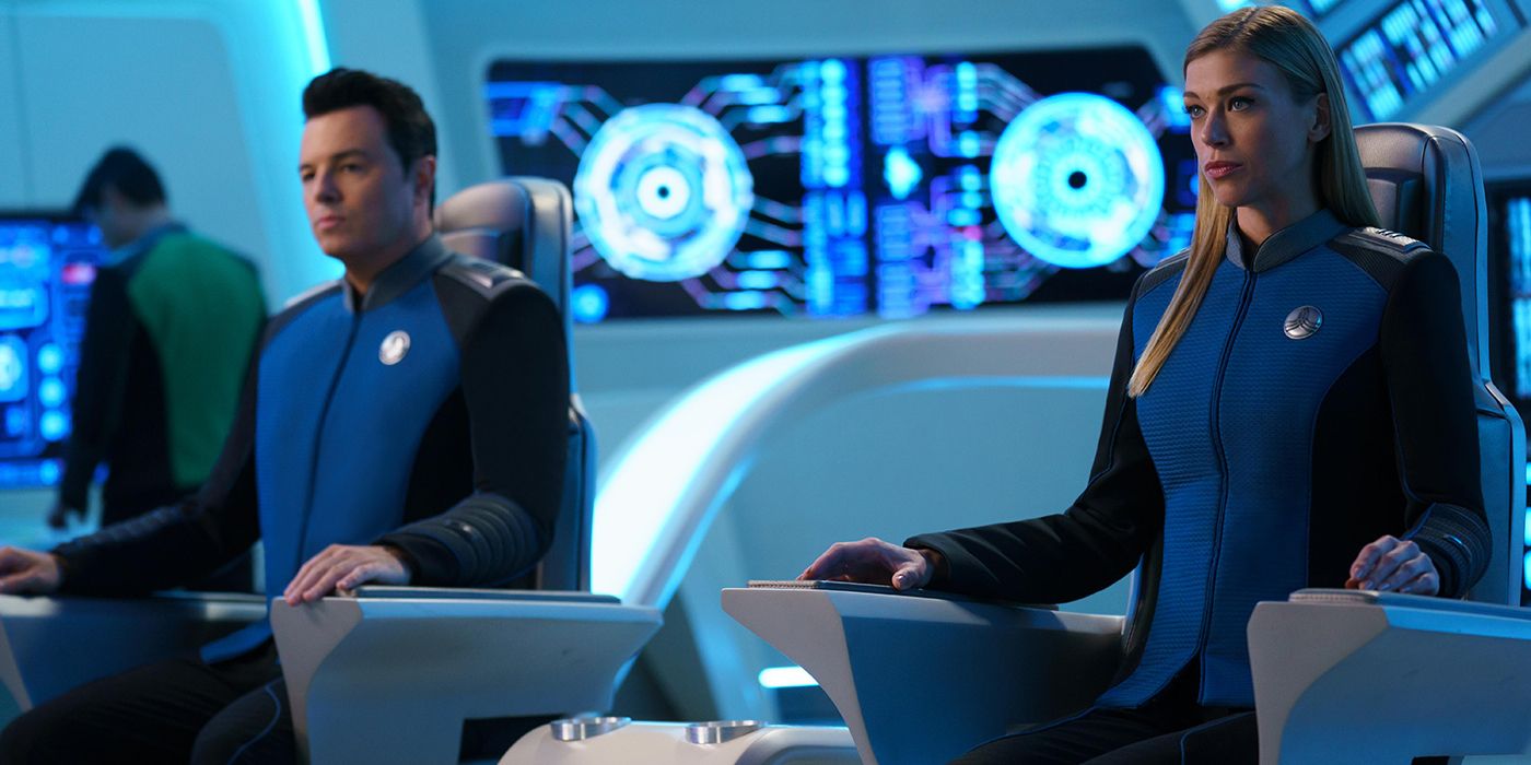 Adrianne Palicki and Seth MacFarlane in The Orville
