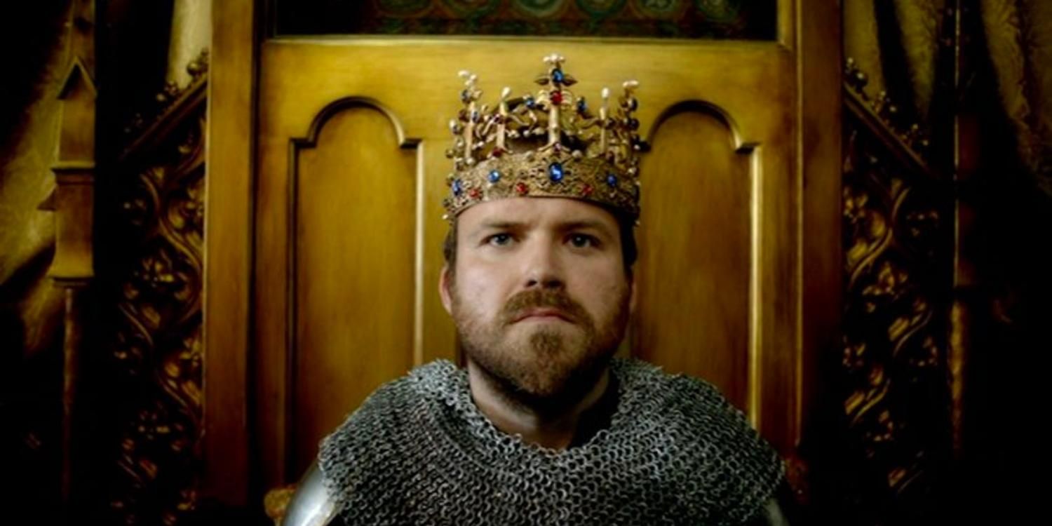 Henry IV on the throne in The Hollow Crown