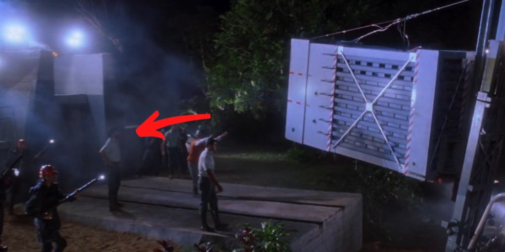 steven spielberg cameo in jurassic park velociraptor opening scene