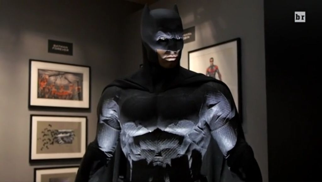 Batman V Superman Photos Man of Steel Dark Knight & Wonder Woman Costumes