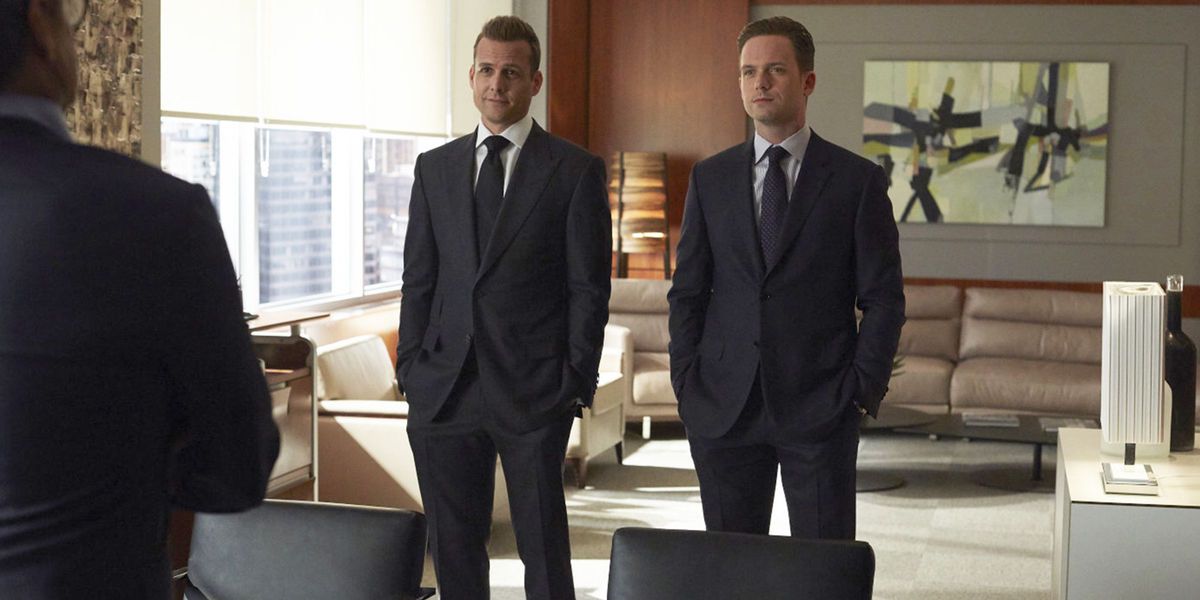 20 Things Wrong With Suits We All Choose To Ignore