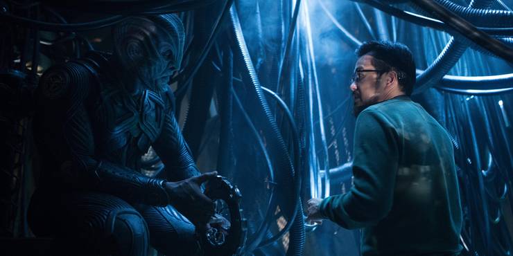 Idris Elba og instruktør Justin Lin på sæt af Star Trek Beyond