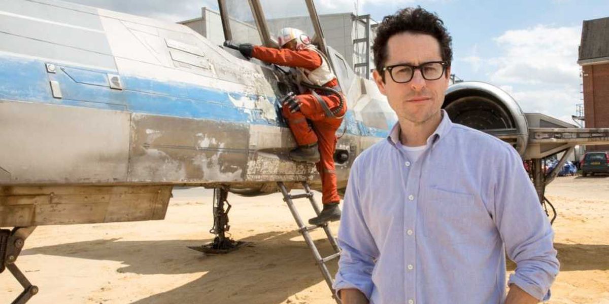 Star Wars 7 Jj Abrams Has Final Cut Of The Film Screen Rant 2031