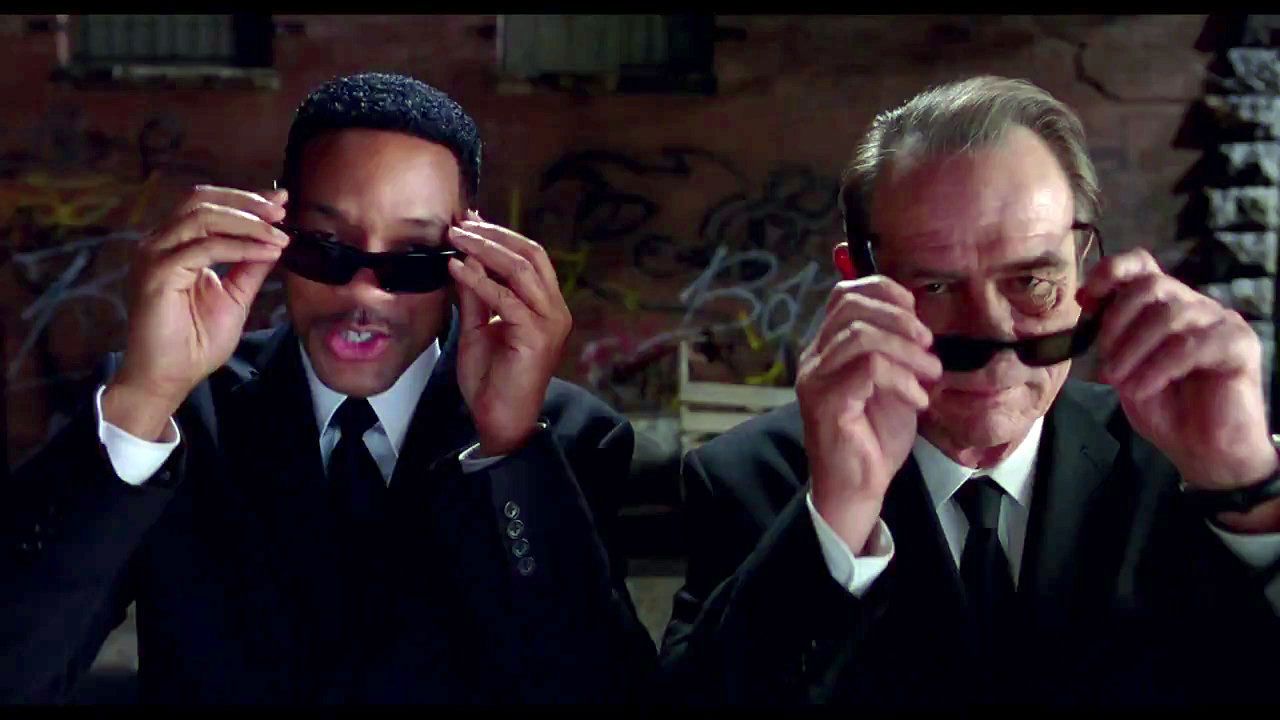15 Secrets You Didn’t Know About The Men In Black Movies